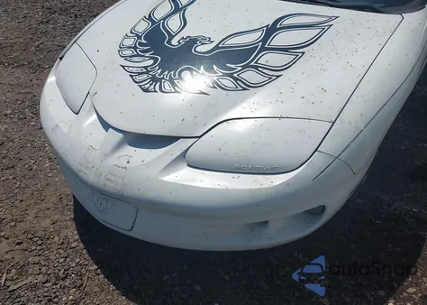 1999 Pontiac Firebird из США, поврежденный, VIN 2G2FS32K6X2209048